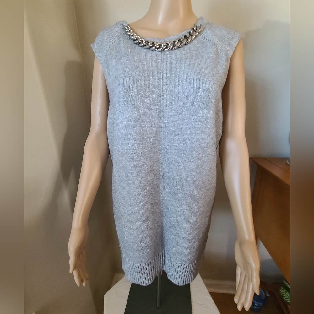 Michael Michael Kors sleeveless sweater with Chain